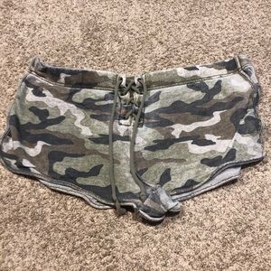 american eagle shorts